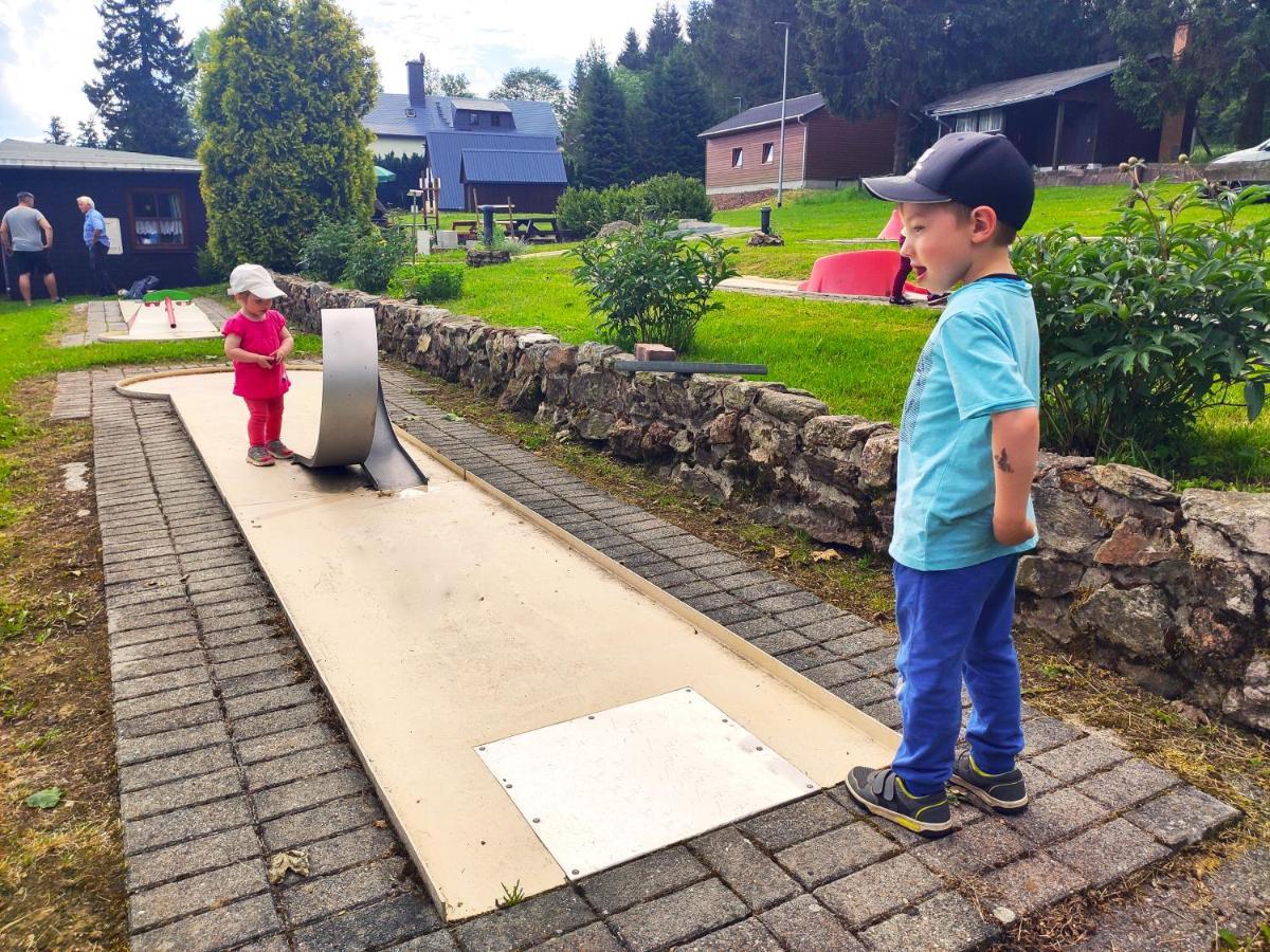 "Sporthuetten Nassau" Ihr Zentrales Domizil An Der Blockline Rechenberg-Bienenmuhle Luaran gambar